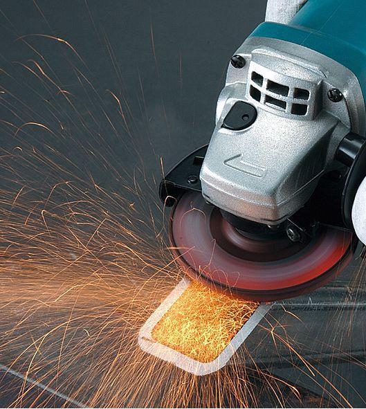 Image du produit Makita BROYEUR D'ANGLE 840W 9558HNR 125MM