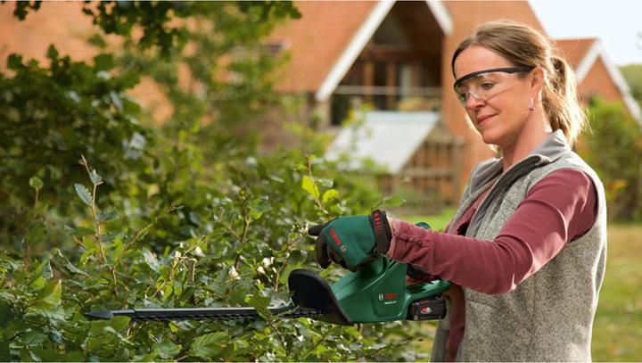 Produktbild Bosch Home & Garden EasyHedgeCut 18V-52-13 (Akkubetrieb)