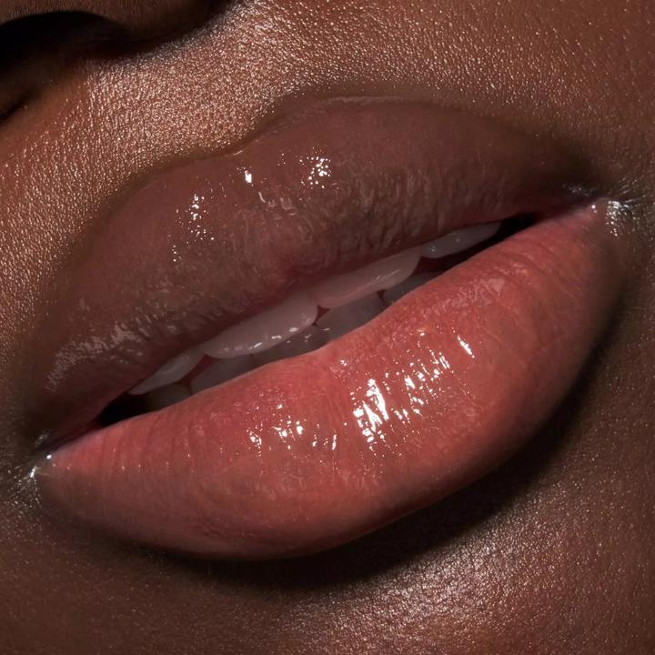 Actual product image Catrice Lip Gloss Melt and Shine 090 Coco Colada (Lip Care Stick)