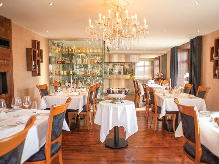 Produktbild Smartbox In die Schweiz mit Genuss: 1 Gourmet-Dinner für zwei Feinschmecker (2 Personen)