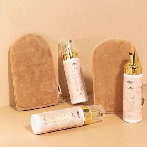 Produktbild BPerfect Cosmetics Mrs Glam Luxurious (Double Velvet Tanning Mitt, 1 unit)