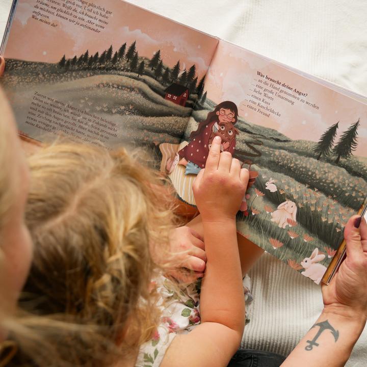 Actual product image Komm mit, Angst (German, Laura Malina Seiler, 2023)