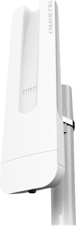 Actual product image MikroTik OmniTIK 5 ac with 2 x 7.5dBi integrated 5GHz Omni antennas (5000 Mbit/s)