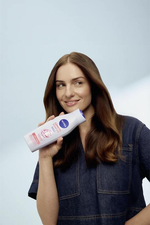 Actual product image NIVEA Length Wonder Kräftigendes Shampoo mit Sheabutter, Fassungsvermögen: 400 ml (Liquid shampoo, 400 ml)