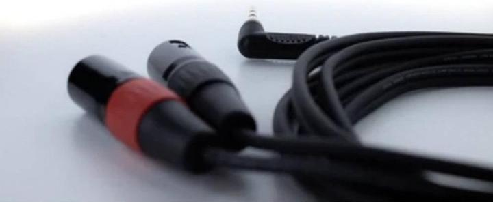 Image du produit Cordial EY 1,5 WRMM XLR Y-Adapter (1x Klinkenstecker 3.5 mm - 2x XLR-Stecker 3 p