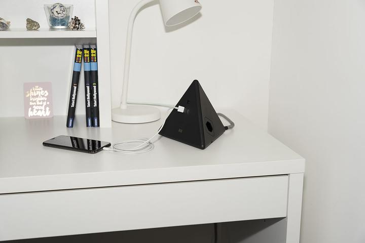 Image du produit Max Hauri Pyramide énergétique (2x, Type 13, USB-A, USB-C, 2.50 m)