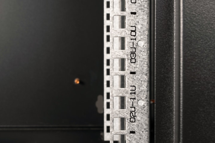 Produktbild Digitus Wandgehäuse Unique Serie - 600x450 mm (12 HE, 19 Zoll Rack)