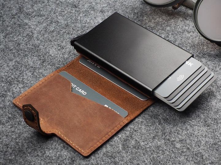Actual product image Pularys Wallet HIKER credit card holder