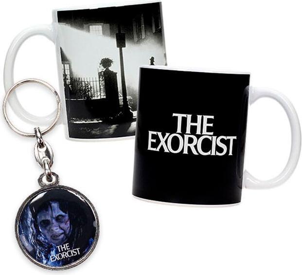 Actual product image SD Toys Der Exorzist Geschenkbox Tasse & Schlüsselanhänger Poster Print Black & White (320 ml, 1x)