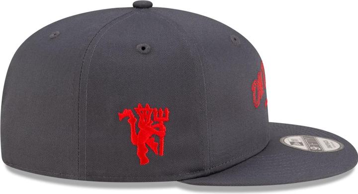 Actual product image New Era 9Fifty Snapback Cap - CHAIN STITCH Manchester United (M, L)