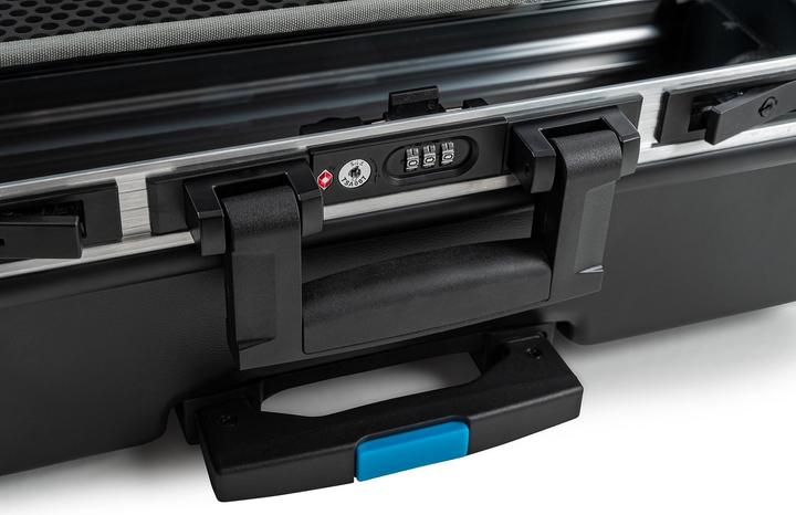 Actual product image B&W International Orca (1 Piece)