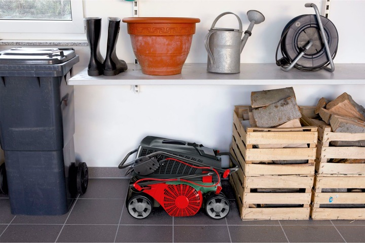 Actual product image Bosch Home & Garden Verticut 1100