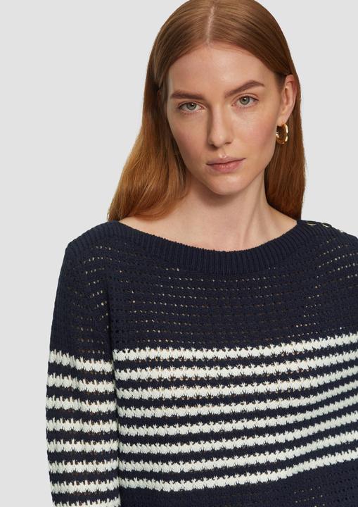 Produktbild s.Oliver Strickpullover Pullover aus leichtem Lochstrick mit dekorativen Knöpfen (46)