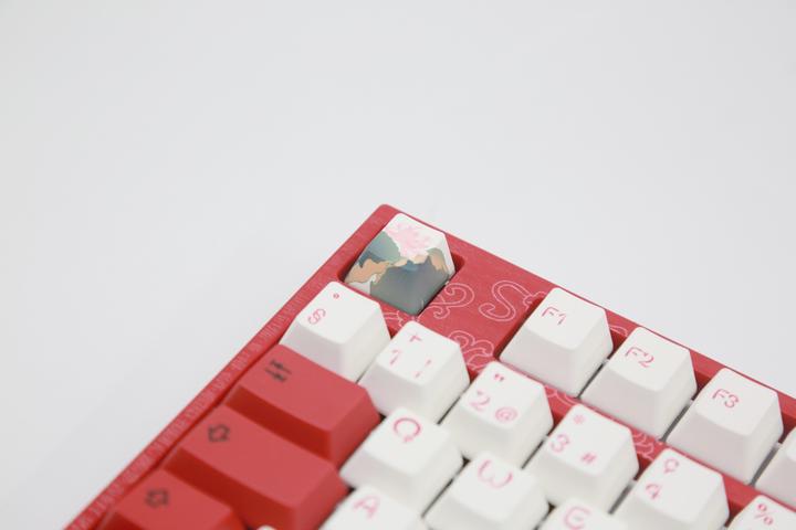 Produktbild Varmilo Koi VA88 EC Sakura (CH, Kabelgebunden)