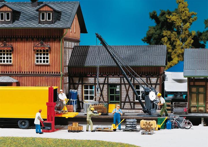 Actual product image Faller Loading crane with cargo