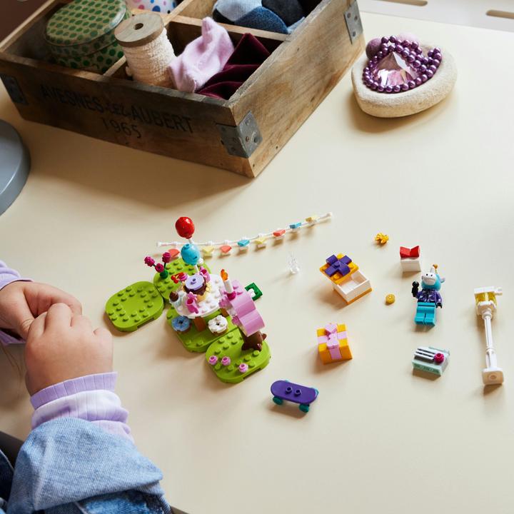 Image du produit LEGO La fête d'anniversaire de Jimmy (77046, LEGO Animal Crossing)