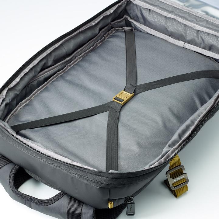 Produktbild Hedgren Turtle -reppu/matkakassi, 15,6", musta (17")