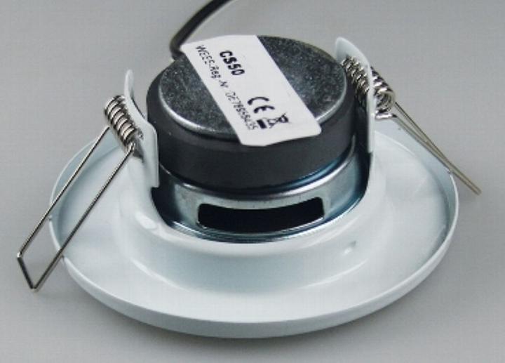 Produktbild König Design Decken Einbaulautsprecher "Mini" Halogen Look, 8cm Ø, 6cm Einbau, weiss (1 Stk.)