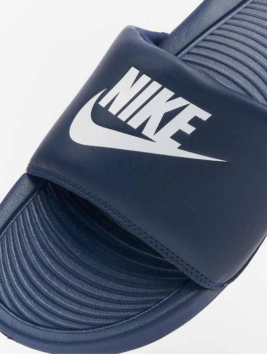 Produktbild Nike Victori One Slide Badelatsche (41)