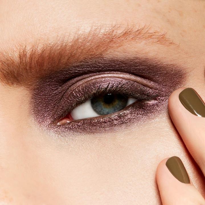 Actual product image MAC Cosmetics Extra Dimension Eye Shadow (Rich core)