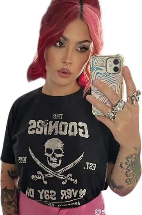 Produktbild Universal Textiles Never Say Die TShirt (M)