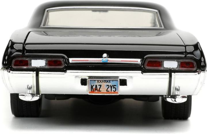 Image du produit Jada Supernatural 1/24 Hollywood Rides 1967 Chevrolet Impala Sport Sedan avec Dean Winchester figurine