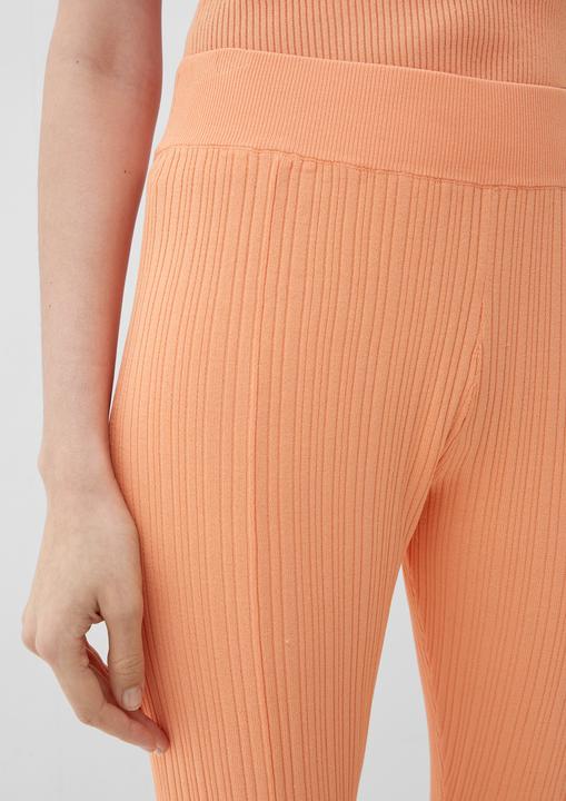 Actual product image S.Oliver Hose Flared Leg-Hose mit Schlitz (46)