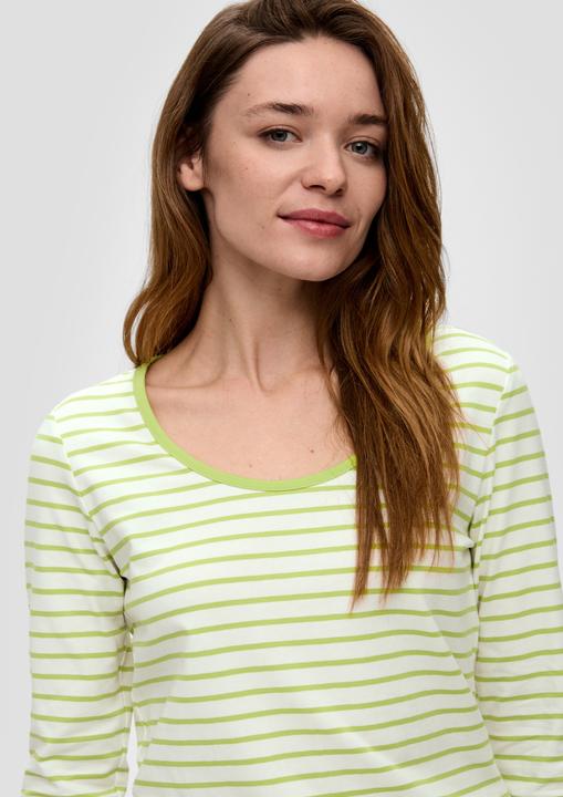 Actual product image S.Oliver T-Shirt Langarmshirt mit tiefem Rundhalsausschnitt (48)