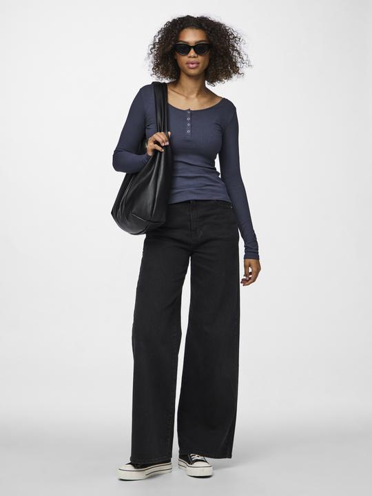 Actual product image Pieces Front buttoned ribbed top (M)