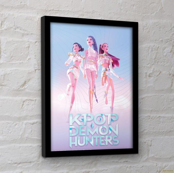 Actual product image Pyramid KPop Demon Hunters - Huntrix Trio (34 x 2 cm)