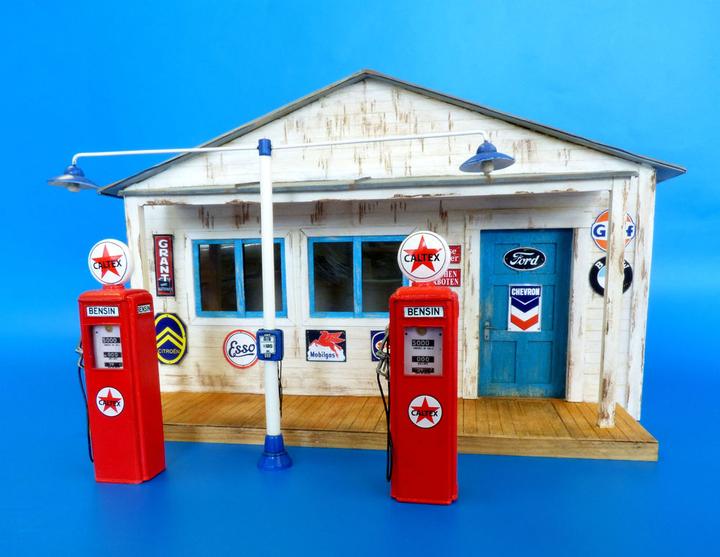 Produktbild Plus Model Gas station