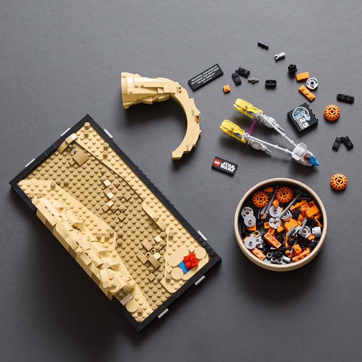 Produktbild LEGO Podrennen in Mos Espa – Diorama (75380, LEGO Star Wars)