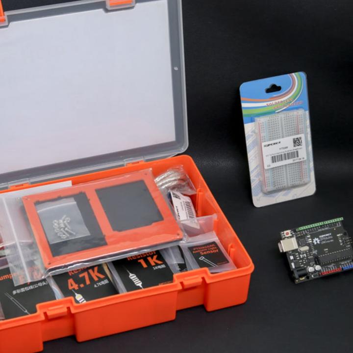 Actual product image DFRobot Gravity: Arduino Zero to Hero Kit