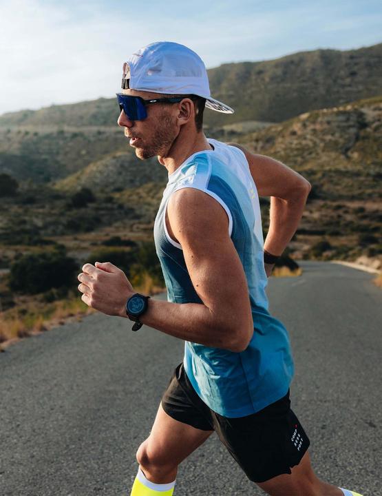 Actual product image Compressport Performance Tank M (S)