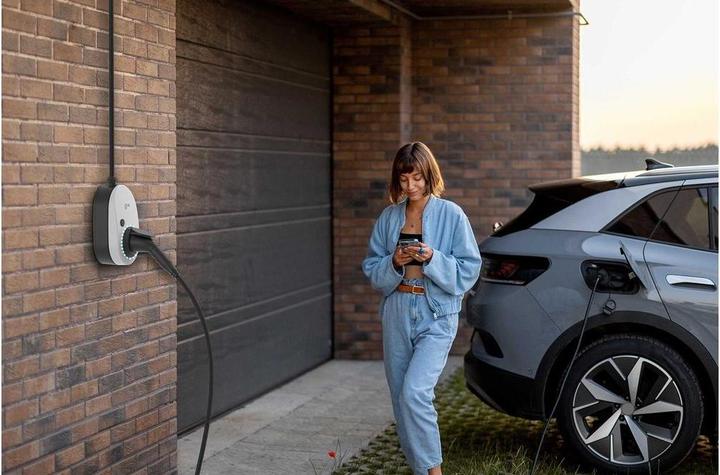 Image du produit Go-E Charger Gemini 2.0 (Type 2, 22 kW, 32 A, Câblé en dur)