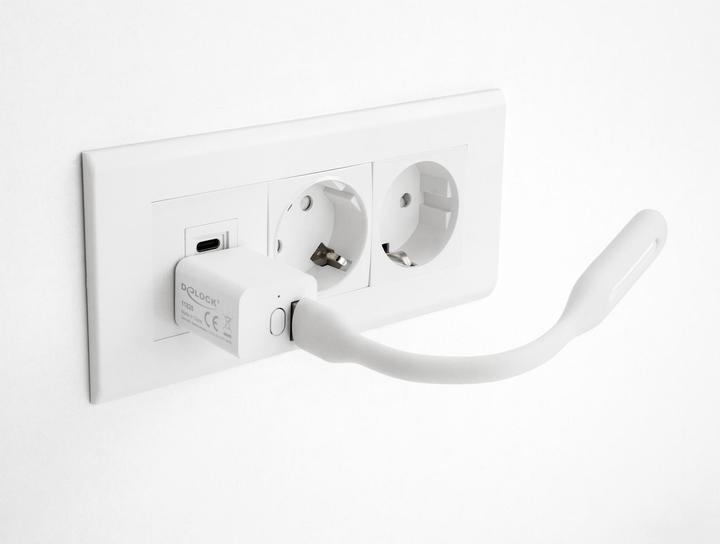 Actual product image Delock Smart switch