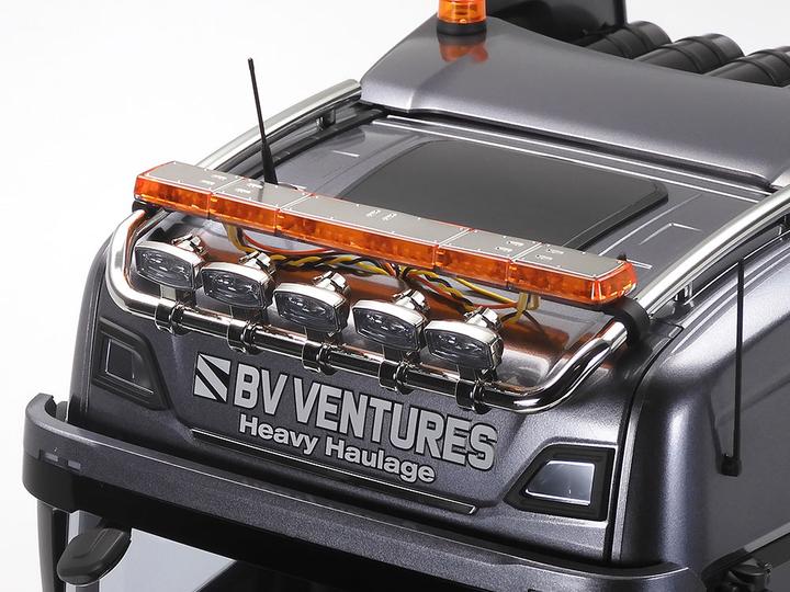 Image du produit Tamiya Scania 8x4/4 Gun Metal (Kit)