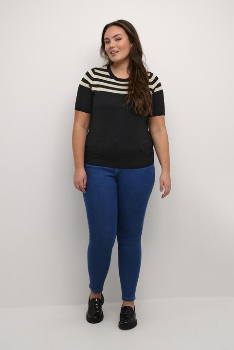 Actual product image Kaffe Lizzy (M)