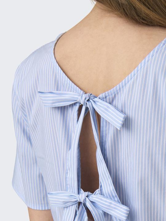 Actual product image JdY Locker geschnitten Hemdkragen Voluminöser Armschnitt Top Top mit Schösschen (S)