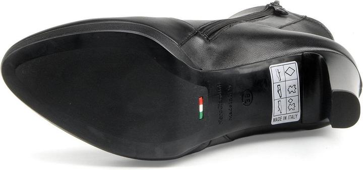 Actual product image Nero Giardini Stiefelette (40)