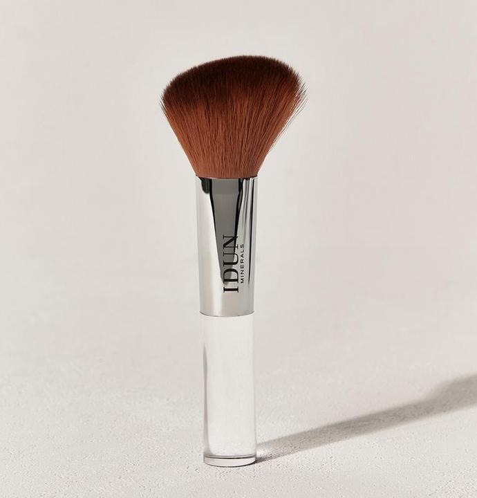 Actual product image IDUN Minerals Pinsel Blush brush