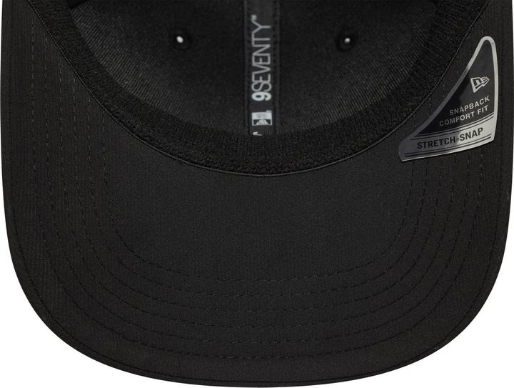 Actual product image New Era 9Seventy Stretch-Snap Cap - Newcastle United