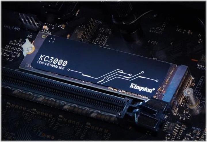 Produktbild Kingston KC3000 (512 GB, M.2 2280)