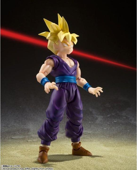 Actual product image Tamashii Nation Dragon Ball Z S.H. Super Saiyan Son Gohan - The Warrior Who Surpassed Goku