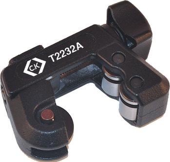 Produktbild C.K Magma Universal oder Stickschere, ex (10.20 cm)