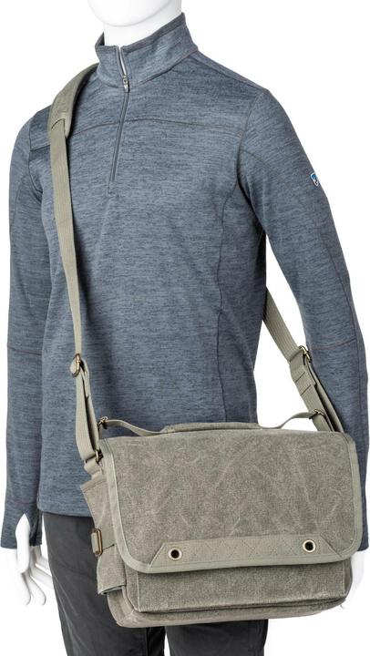 Actual product image Think Tank Retrospec 7 V2.0 - Pinestone (Camera shoulder bag, 18.38 l)