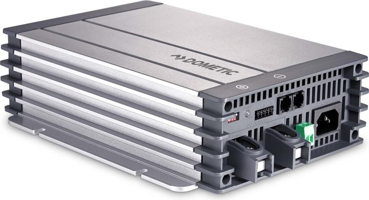 Actual product image Dometic PerfectCharge MCA 1215 (12V, 15 A)