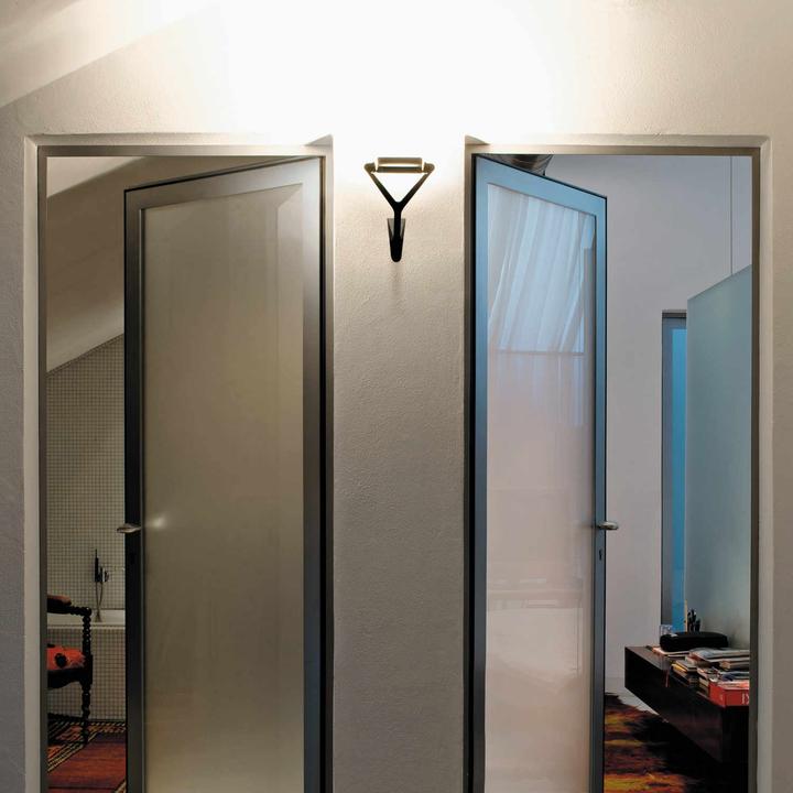 Actual product image Luceplan Lola wall lamp (R7s)