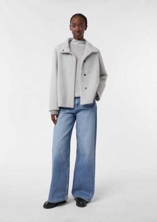 Produktbild Comma Outdoor-Jacke Langflorige weiche Jacke im Cape-Stil mit verdeckter Knopfleiste (36)