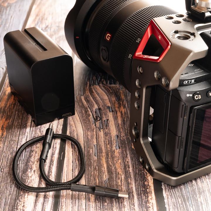 Produktbild Caruba USB C to USB C 60W Cable 30cm Black (0.30 m, 60 W)
